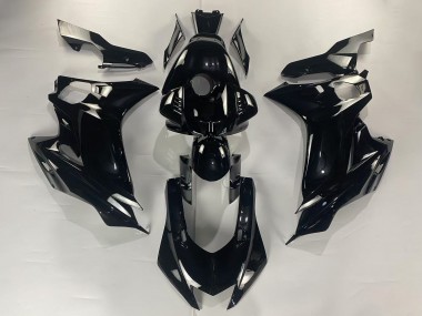 2017-2023 Yamaha YZF 600 R6 Motorcycle Fairings - Glossy Black